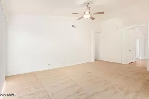 6585 N 77th Dr, Glendale, AZ 85303 - Photo 8