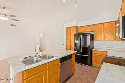 6585 N 77th Drive, Glendale, AZ 85303 - Photo 14