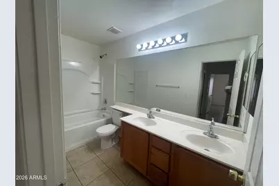 915 W Bowker Street, Phoenix, AZ 85041 - Photo 14