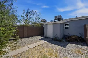 907 N 22nd Pl, Phoenix, AZ 85006 - Photo 14