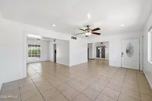 1031 E Vermont Ave, Phoenix, AZ 85014 - Photo 4
