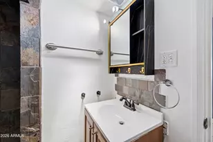 1031 E Vermont Ave, Phoenix, AZ 85014 - Photo 16