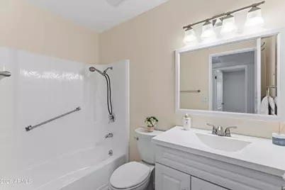10006 W Deanita Lane, Sun City, AZ 85351 - Photo 14