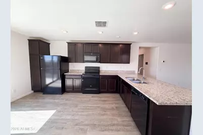 30344 N Juniper Drive, Florence, AZ 85132 - Photo 2