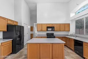 3689 E Encinas Ave, Gilbert, AZ 85234 - Photo 16