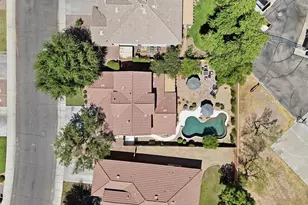 1285 E Parkview Dr, Gilbert, AZ 85295 - Photo 42