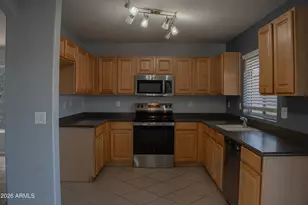 17647 N 113th Ave, Surprise, AZ 85378 - Photo 6
