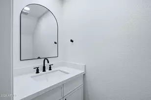 2875 W Highland St, Chandler, AZ 85224 - Photo 12