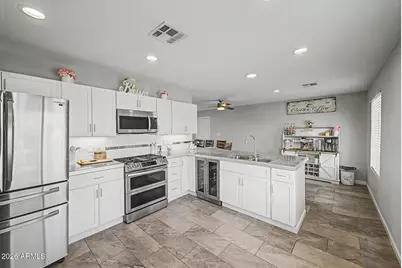 9018 W Glenrosa Avenue, Phoenix, AZ 85037 - Photo 12