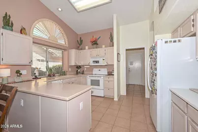 9060 W Taro Lane, Peoria, AZ 85382 - Photo 12