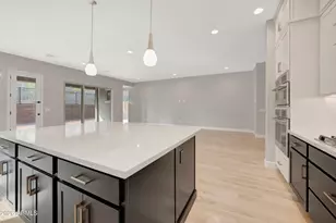 32400 N 135th Dr, Peoria, AZ 85383 - Photo 8