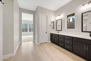 32400 N 135th Dr, Peoria, AZ 85383 - Photo 16