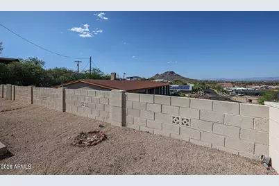 1740 E Camino Del Santo --, Phoenix, AZ 85022 - Photo 28