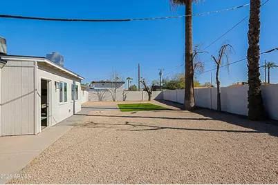 1215 E Cambridge Avenue, Phoenix, AZ 85006 - Photo 62