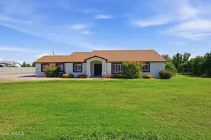 2830 E Ryan Rd, Gilbert, AZ 85297 - Photo 4