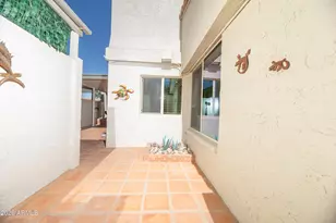 2435 W Greenway Rd, Phoenix, AZ 85023 - Photo 32