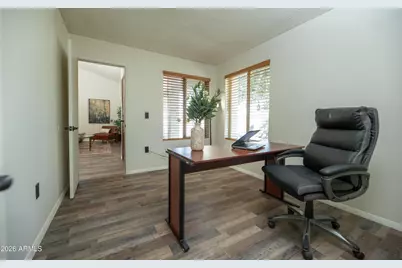 2435 W Greenway Road #8, Phoenix, AZ 85023 - Photo 18