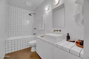 309 E Keim Dr, Phoenix, AZ 85012 - Photo 22