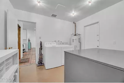 309 E Keim Drive, Phoenix, AZ 85012 - Photo 20
