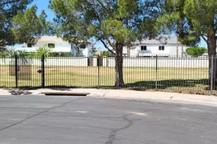 1038 N Columbus Dr, Gilbert, AZ 85234 - Photo 4