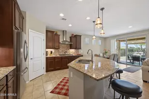 27489 W Mohawk Ln, Buckeye, AZ 85396 - Photo 10