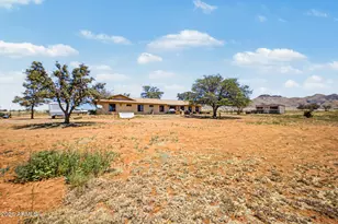 76 Mustang Ranch Rd, Elgin, AZ 85611 - Photo 28