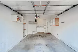 100 E Fillmore St, Phoenix, AZ 85004 - Photo 12