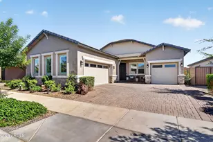 21843 E Stirrup Ct, Queen Creek, AZ 85142 - Photo 1