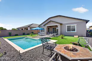 21843 E Stirrup Ct, Queen Creek, AZ 85142 - Photo 48