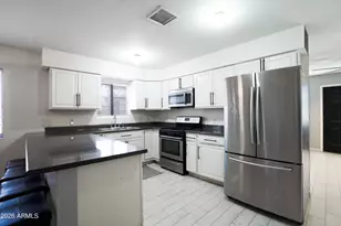 729 S 2nd St, Avondale, AZ 85323 - Photo 4