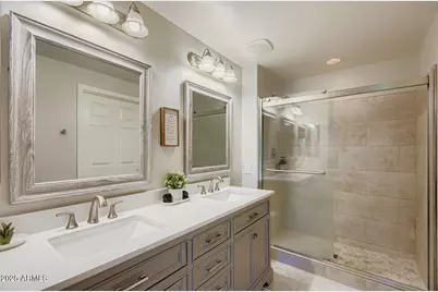 14575 W Mountain View Boulevard #122, Surprise, AZ 85374 - Photo 10