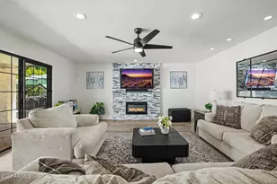 13209 N 101st Pl, Scottsdale, AZ 85260 - Photo 14