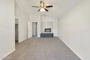 58 W Melody Dr, Gilbert, AZ 85233 - Photo 22