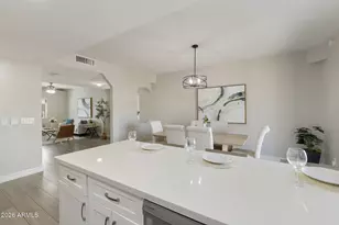 58 W Melody Dr, Gilbert, AZ 85233 - Photo 4
