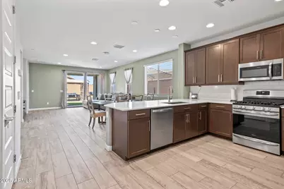 6919 S 13th Place, Phoenix, AZ 85042 - Photo 2