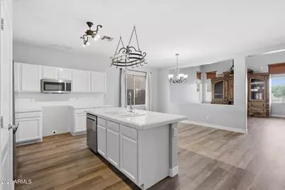 405 E Harold Drive, San Tan Valley, AZ 85140 - Photo 4