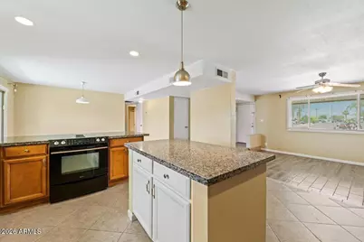 1225 W Pebble Beach Drive, Tempe, AZ 85282 - Photo 6