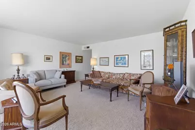 8425 E Rancho Vista Drive, Scottsdale, AZ 85251 - Photo 6