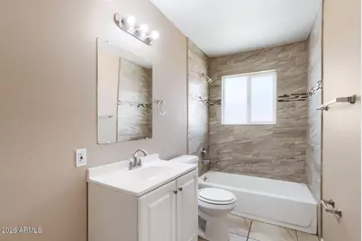 4526 E Burgess Lane, Phoenix, AZ 85042 - Photo 20