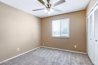 4526 E Burgess Lane, Phoenix, AZ 85042 - Photo 16