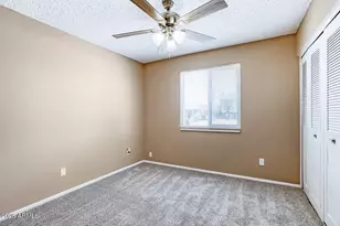 4526 E Burgess Ln, Phoenix, AZ 85042 - Photo 16
