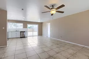 4526 E Burgess Ln, Phoenix, AZ 85042 - Photo 8