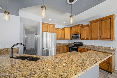 16813 S 31st Way, Phoenix, AZ 85048 - Photo 8