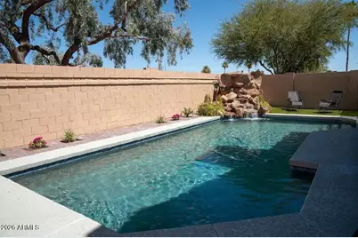 16813 S 31st Way, Phoenix, AZ 85048 - Photo 2