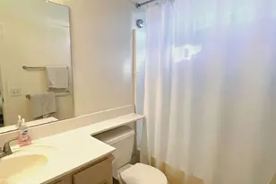 1017 E Maryland Ave E, Phoenix, AZ 85014 - Photo 18