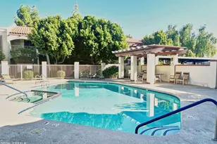 1017 E Maryland Ave E, Phoenix, AZ 85014 - Photo 1
