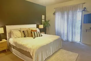 1017 E Maryland Ave E, Phoenix, AZ 85014 - Photo 16