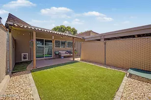 1733 E Ellis Dr, Tempe, AZ 85282 - Photo 22