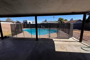 2072 E Donner Dr, Tempe, AZ 85282 - Photo 2