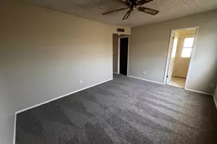 2072 E Donner Dr, Tempe, AZ 85282 - Photo 4
